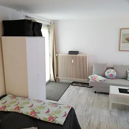 Apartment Turf Watt Nr.5
